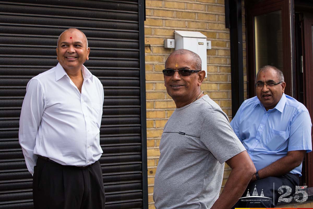 ©1987-2017 SKS Swaminarayan Temple East London